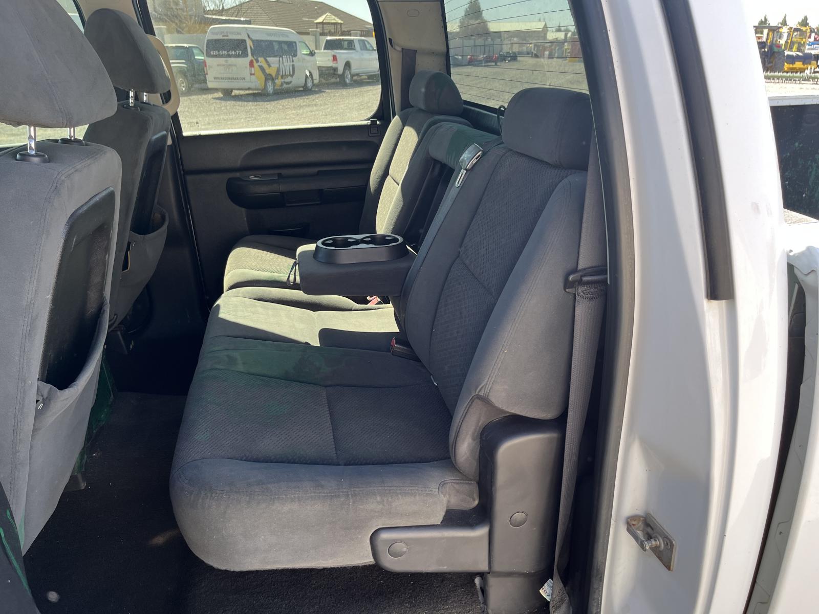 ./imagenes/INVOICE/2019/17999/GMC SIERRA 1500 SLE (8).JPG